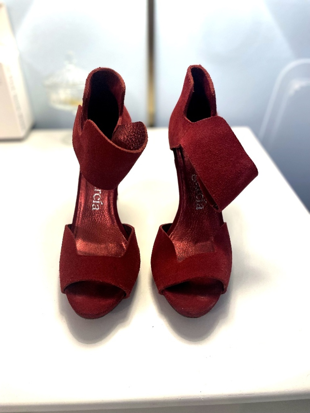 Pedro García Winka Burgundy Suede Ankle Cuff Stiletto Sandal Sz 38 / US 8